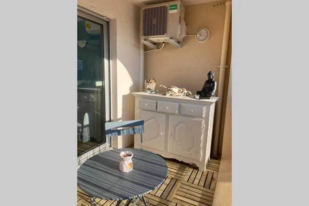 Appartamento Escapade Au Port Hyères 0*,